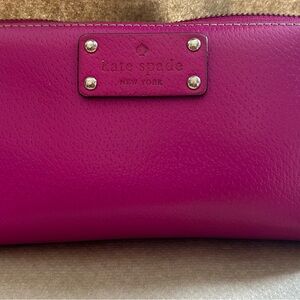 kate spade Fuchsia Clutch Kate Spade Pink Hot Wallet gently used